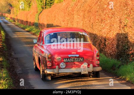 Middleshaw, Scozia - 05 dicembre 2022 : 1966 Volvo 122S auto in gara nella Hero le Jog Land alla fine del John o'Groats Reliability Trial Foto Stock