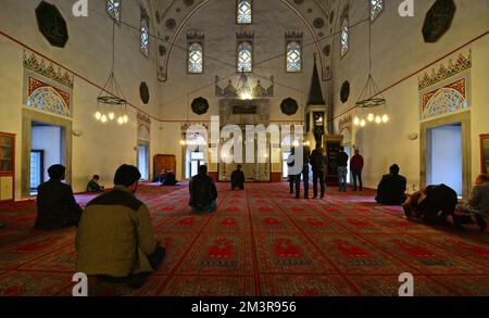 Murat Pasha Mosque si trova nel quartiere Fatih di Istanbul. Fu costruito tra il 1465 e il 1471. Foto Stock