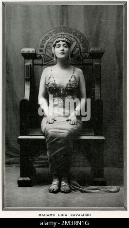 Lina Cavalieri Foto Stock