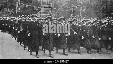 Wrens in the First World War Victory March Foto Stock