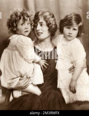 Lady Rose Leveson-Gower con i suoi figli Foto Stock