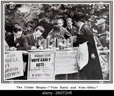 Lo slogan dell'Ulster - votate in anticipo e votate spesso - voto delle donne Foto Stock