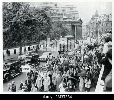 Vivien Leigh & Laurence Olivier Protestation - St James's Theatre Foto Stock