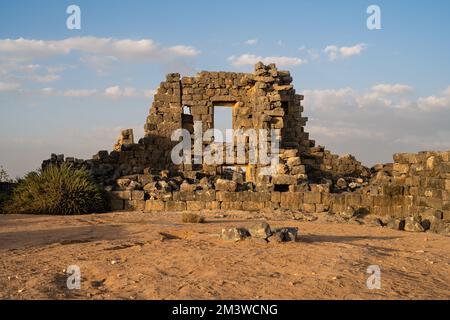 Casa 118 rovine a Umm El-Jimal, Giordania basalto edificio in pietra Foto Stock