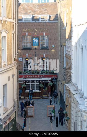 The Lamb and Flag Pub a Rose St, Londra, WC2. Foto Stock