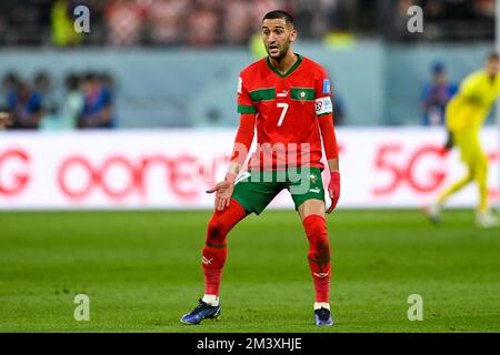 DOHA, QATAR - 17 DICEMBRE: Hakim Ziyech del Marocco reagisce durante il 3rd° posto - Coppa del mondo FIFA Qatar 2022 incontro tra Croazia e Marocco allo Stadio Internazionale Khalifa il 17 dicembre 2022 a Doha, Qatar (Foto di Pablo Morano/BSR Agency) Foto Stock