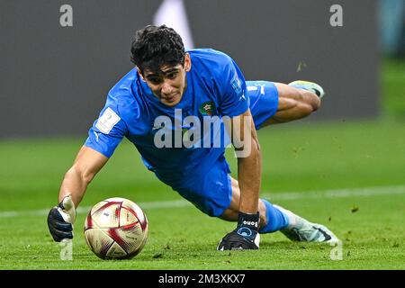 DOHA, QATAR - 17 DICEMBRE: Yassine Bounou del Marocco durante il 3rd° posto - Coppa del mondo FIFA Qatar 2022 incontro tra Croazia e Marocco allo Stadio Internazionale Khalifa il 17 dicembre 2022 a Doha, Qatar (Foto di Pablo Morano/BSR Agency) Foto Stock