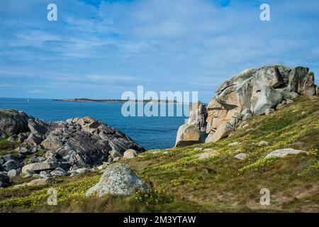 Enormi rocce granitiche su St Mary's, Isole di Scilly, Inghilterra, Regno Unito Foto Stock