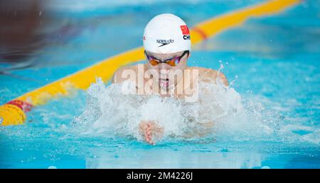 Melbourne, Australia. 18th Dec, 2022. Yan Zibei, della Cina, compete durante la finale maschile del 50m al campionato mondiale di nuoto FINA 16th (25m) 2022, a Melbourne, Australia, il 18 dicembre 2022. Credit: HU Jingchen/Xinhua/Alamy Live News Foto Stock