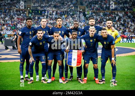 Doha, Qatar. 18th Dec, 2022. Giocatore francese durante una partita contro l'Argentina valida per la finale della Coppa del mondo del Qatar all'Estadio Lusail nella città di Doha in Qatar. Dicembre 18, 2022. (Foto: William Volcov) Credit: Brazil Photo Press/Alamy Live News Foto Stock