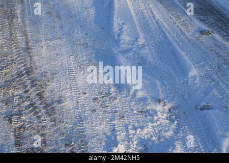 cingoli pneumatici da neve Foto Stock