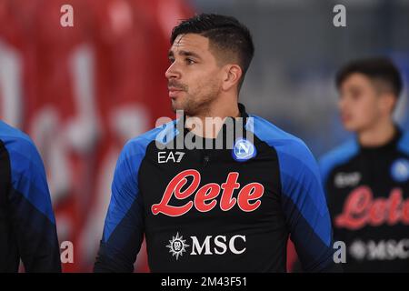 Napoli, Italia. 17 Dec, 2022. Giovanni Simeone di SSC Napoli durante la partita amichevole tra SSC Napoli e Villarreal CF allo Stadio Diego Armando Maradona Napoli Italia il 17 dicembre 2022. Credit: Franco Romano/Alamy Live News Foto Stock