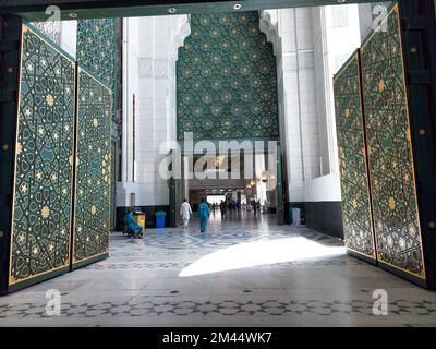 Mecca , Arabia Saudita 12 maggio 2021 - al Haram Gates - Makkah mosque Doors Foto Stock