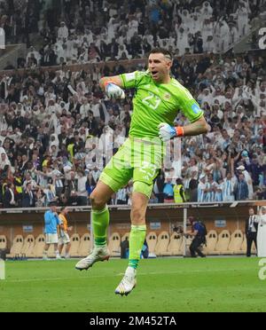 18 dicembre 2022, Lusail iconic Stadium, Doha, QAT, FIFA World Cup 2022, finale, Argentina vs Francia, nella foto il portiere argentino Emiliano Martinez Foto Stock