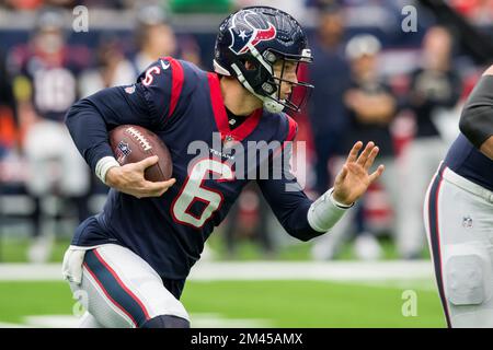 Houston, Texas, Stati Uniti. 18th Dec, 2022. Jeff Driskel (6) corre con la palla durante una partita tra i Kansas City Chiefs e gli Houston Texans a Houston, Texas. Trask Smith/CSM/Alamy Live News Foto Stock