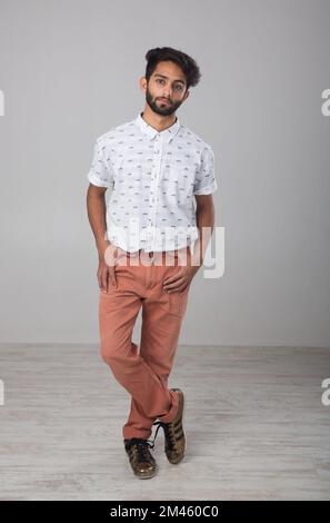 Ritratto di un arabo expat. Foto Stock