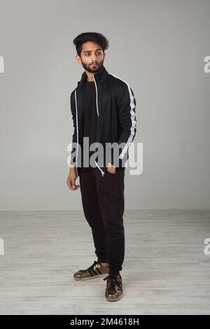 Ritratto di un uomo arabo expat Foto Stock