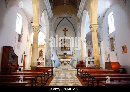 Chiesa Parrocchiale di San Lorenzo del 14th° secolo, Manarola, cinque Terre, Italia Foto Stock