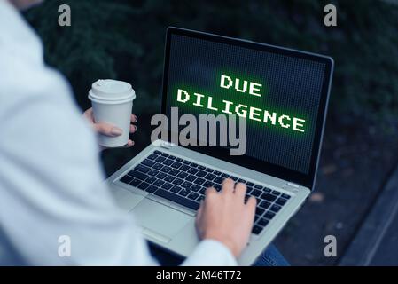 Didascalia di testo con due diligence. Concetto di business evitare di danneggiare altri beni aziendali per un accordo Foto Stock