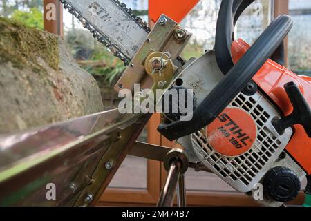 Primo montaggio del nuovo cavallo da taglio LOGSTAR dalla Grantley Saw Mill. Foto Stock