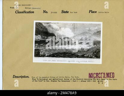 Vista dell'Aqueduct Bridge a Little Falls, New York. Didascalia originale: Vista del Ponte dell'Acquedotto a Little Falls, New York. Da 'A Geological and Agricultural Survey of the District attiguo the Erie Canal in the state of New York' di Stephen Van Rensselaer - Part 1 - Albany 1924. Stato: New York. Località: Little Falls. Foto Stock