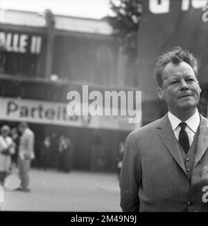 Il congresso del partito SPD del 1-5-6. 1966 in Dortmund Westfalenhalle. Willy Brandt, Germania Foto Stock