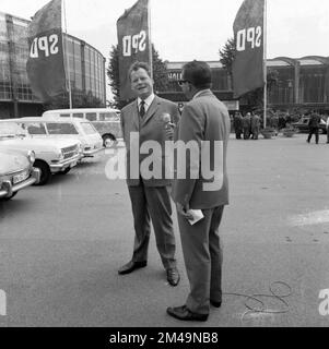 Il congresso del partito SPD del 1-5-6. 1966 in Dortmund Westfalenhalle. Willy Brandt, Germania Foto Stock