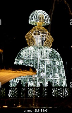 Menina. Menina de luz decorare le strade della città di Madrid a Natale. Buon Natale 2022. Fotografia. Foto Stock