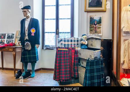 museo etnografico e della valle della cannobina: abbigliamento scozzese, gurro, italia Foto Stock