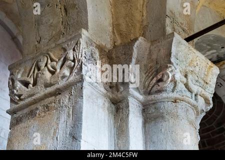 chiesa di san costanzo al monte: capitoli, villar san costanzo, italia Foto Stock