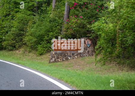 Una strada d'ingresso che porta a Hot Springs, Arkansas Foto Stock