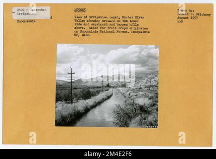 Usi dell'acqua - irrigazione - canali/ fumi. Fotografie relative alle foreste nazionali, alle pratiche di gestione delle risorse, al personale e alla storia culturale ed economica Foto Stock