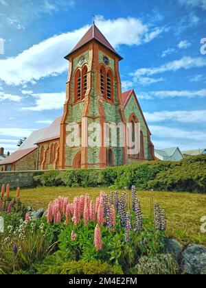 La cattedrale di Christ Church con il Whalebone Arch, Port Stanley nelle isole Falkland Foto Stock