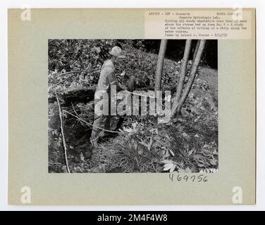 Studi Streamflow - Carolina del Nord. Fotografie relative alle foreste nazionali, alle pratiche di gestione delle risorse, al personale e alla storia culturale ed economica Foto Stock