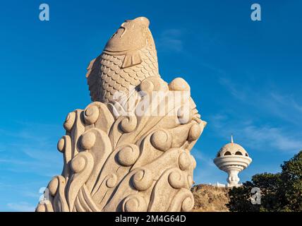 Statua del pesce e scultura Riyam Censer, Moscato, Oman Foto Stock