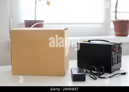 Stazione di ricarica portatile multitasking, tecnologia Power Foto Stock