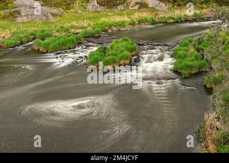 Junction Creek a inizio primavera, maggiore Sudbury, Ontario, Canada Foto Stock