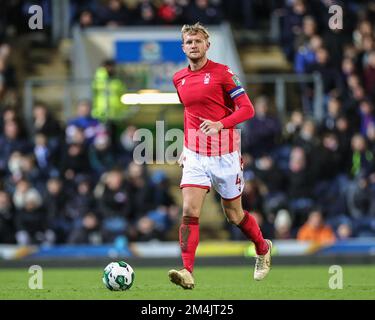 Blackburn, Regno Unito. 21st Dec, 2022. Joe Worrall #4 della Foresta di Nottingham durante la partita della Coppa Carabao del quarto turno Blackburn Rovers vs Foresta di Nottingham a Ewood Park, Blackburn, Regno Unito, 21st dicembre 2022 (Foto di Mark Cosgrove/News Images) a Blackburn, Regno Unito il 12/21/2022. (Foto di Mark Cosgrove/News Images/Sipa USA) Credit: Sipa USA/Alamy Live News Foto Stock