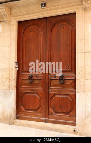 Vittoriano Femminile Face Door Knocker a Palma di Maiorca Foto Stock