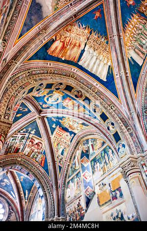 Salento. Puglia Puglia Italia. Galatina. Chiesa di Santa Caterina d'Alessandria. Affreschi di Francesco d'Arezzo Foto Stock