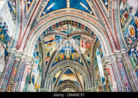 Salento. Puglia Puglia Italia. Galatina. Chiesa di Santa Caterina d'Alessandria. Affreschi di Francesco d'Arezzo Foto Stock