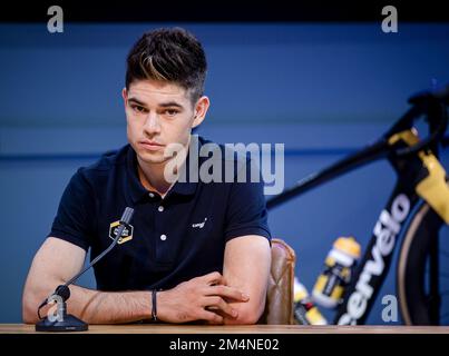 AMSTERDAM - Wout van Aert durante la presentazione in squadra delle squadre ciclistiche del Team Jumbo-Visma 2023. ANP SEM VAN DER WAL olanda fuori - belgio fuori Foto Stock