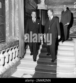 Franklin's 250th Anniversary, France Amerique. Fotografie dei programmi di Marshall Plan, mostre e personale Foto Stock