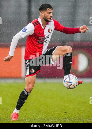 Rotterdam, Paesi Bassi. 23rd Dec 2022. Rotterdam - David Hancko di Feyenoord durante la partita tra Feyenoord e Passi pure Eagles a Nieuw Varkenoord il 23 dicembre 2022 a Rotterdam, Paesi Bassi. (Foto da scatola a scatola/Tom Bode) Credit: Foto da scatola a scatola/Alamy Live News Foto Stock