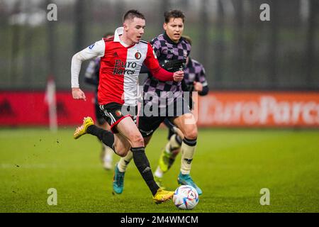 Rotterdam, Paesi Bassi. 23rd Dec 2022. Rotterdam - Patrik Walemark di Feyenoord durante la partita tra Feyenoord e Passi pure Eagles a Nieuw Varkenoord il 23 dicembre 2022 a Rotterdam, Paesi Bassi. (Foto da scatola a scatola/Yannick Verhoeven) Credit: Foto da scatola a scatola/Alamy Live News Foto Stock