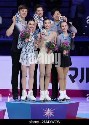 Palavela, Torino, Italia, 10 dicembre 2022, Il podio di Junior Pairs durante le finali ISU Skating Grand Prix 2022 - Day3 - Ice Sports Foto Stock