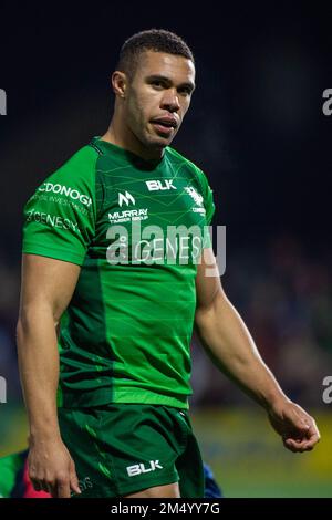 Galway, Irlanda. 23rd Dec, 2022. Adam Byrne di Connacht durante la partita del Campionato Unito di Rugby Round 10 tra Connacht Rugby e Ulster Rugby allo Sportsground di Galway, Irlanda il 23 dicembre 2022 (Foto di Andrew SURMA/ Credit: Sipa USA/Alamy Live News Foto Stock