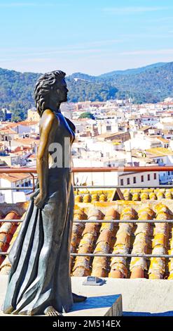 Scultura dell'attrice cinematografica Ava Gardner a Tossa de Mar, Girona, Catalunya, Spagna, Europa Foto Stock