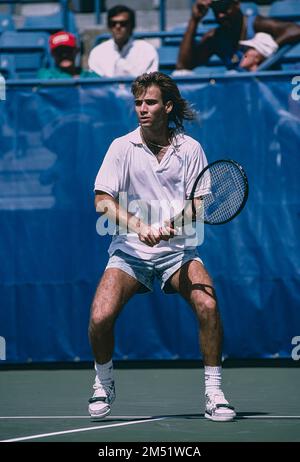 Andre Agassi (USA) in gara al US Open Tennis 1988. Foto Stock