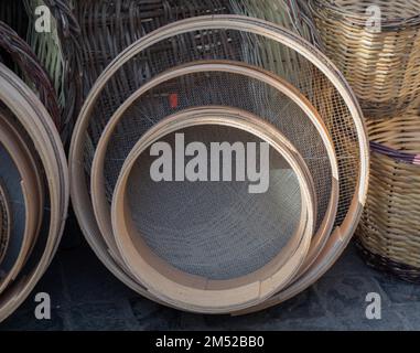 Tipo tradizionale setaccio in legno Foto Stock